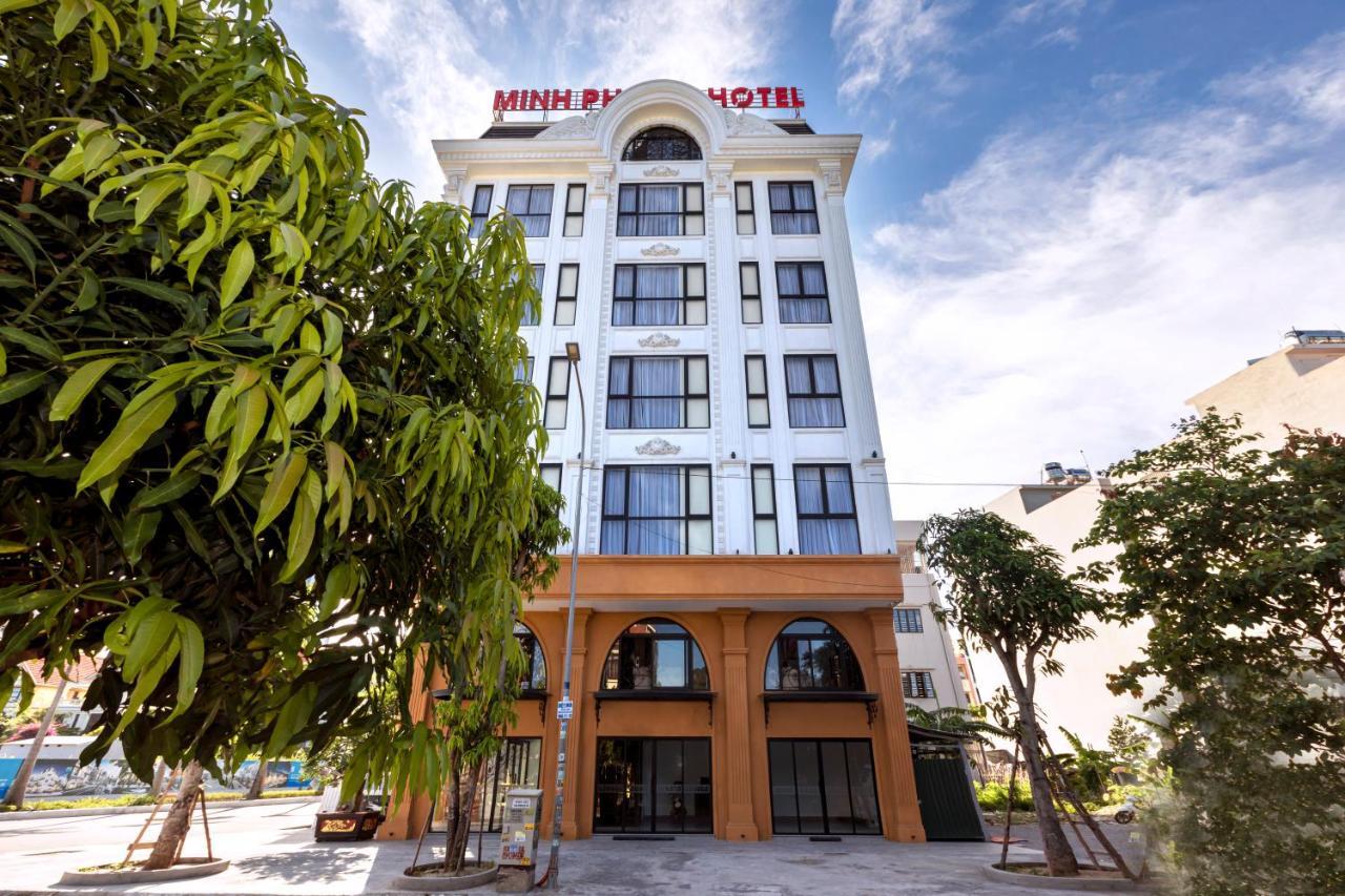 Minh Phong Hotel Ha Long Exteriör bild